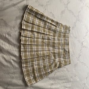Super cute plain tennis skirt